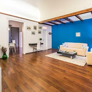 https://casa-valire.palermohotels.org